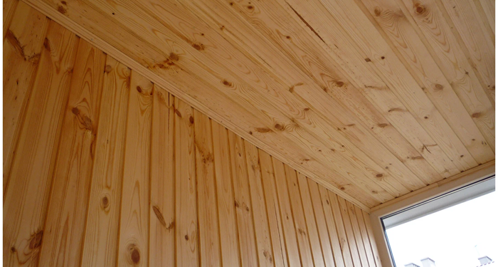 How to sheathe a balcony with a clapboard with your own hands