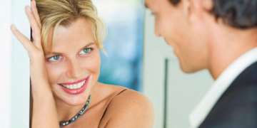 How to captivate with a glance