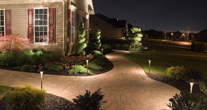 Landscape gardening street lighting