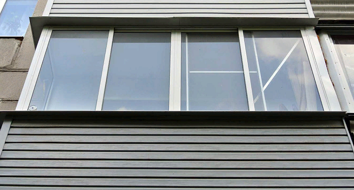 Siding for balcony decoration