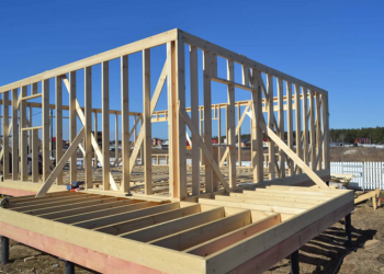 Assembling the frame structure