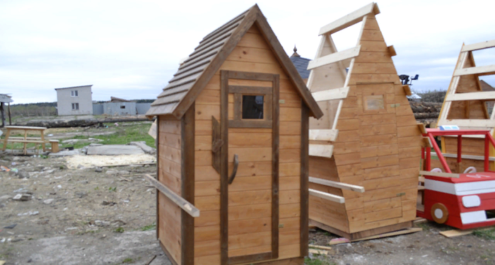 Self-construction of a toilet in the country