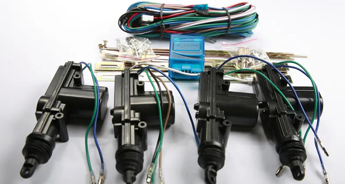 Как самостоятельно установить центральные замки на автомобиль