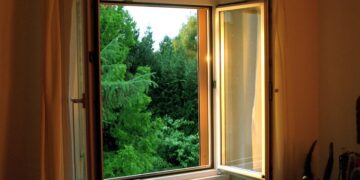 Окна REHAU – оптимальное решение для вашего дома