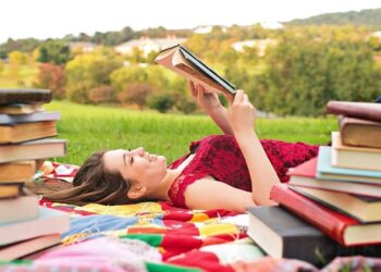 Популярная литература в 2023 году: лучшие экземпляры для чтения