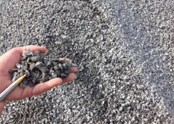 Щебень для бетона: виды, выбор и проверка на качество