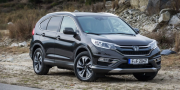 Симбіоз стилю та ефективності у світі гібридних автомобілів