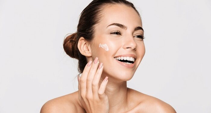 Вибір косметики для сухого типу шкіри та поради