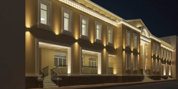 Фасадная подсветка: основные достоинства и правила установки