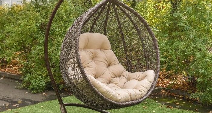 Як вибрати підвісні крісла кокони: характеристики та критерії вибору