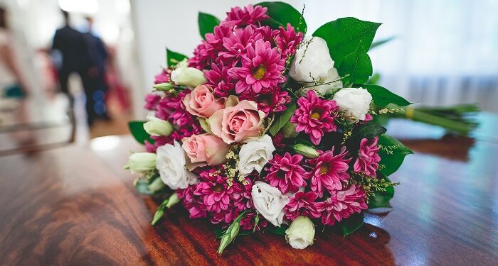 Квіти на випускний від Marta Flowers: вишукані композиції прикрасять значний день