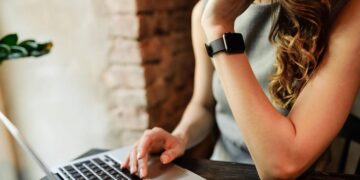 Що таке віртуальний номер телефону: навіщо потрібен і переваги сервісу