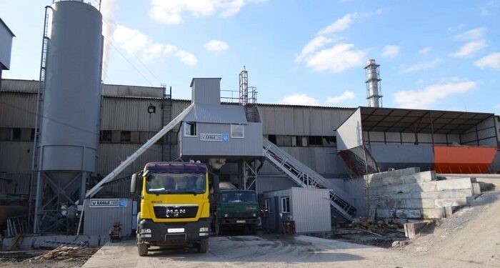 Як здійснюють доставку бетону