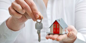 Подобова оренда квартир у Львові: основні переваги та особливості послуги