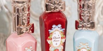 Помада Flower Knows: основні переваги та поради щодо вибору косметики