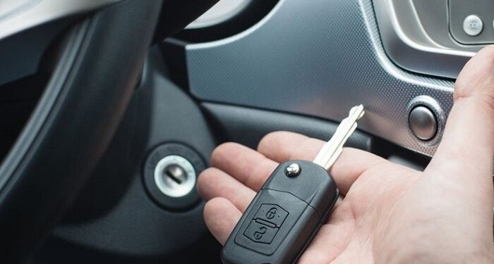 Services for repairing or opening locks, making keys for cars from the company Autokey24