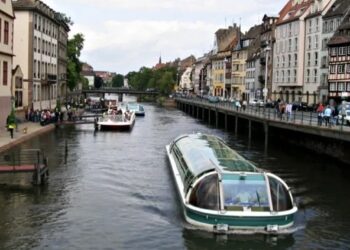 Sailing Serenity: the best destinations for a boating adventure