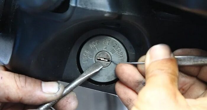 Reasons why a car door key breaks and how to quickly fix them