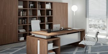 Офісні меблі в кабінет керівника: переваги, види та вибір